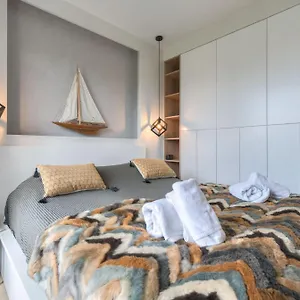 Apartment Waterlane Island - Riverview Pool, Spa, Gym & Parking By Downtown, Danzig