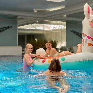 Lägenhet Waterlane Riverside - Spa, Pool, Gym & Parking By Downtown, Gdańsk